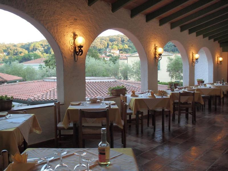 Hotel Marelba Cavo Zewnętrze zdjęcie