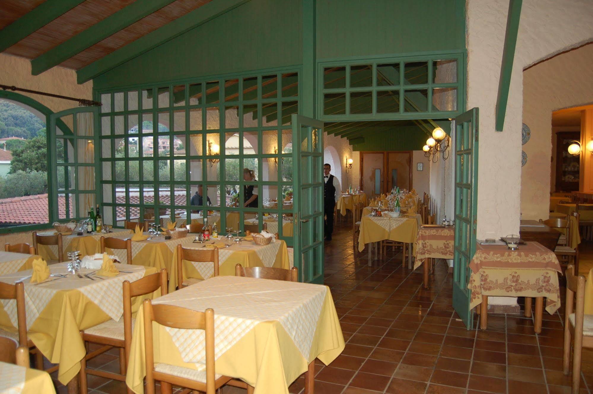 Hotel Marelba Cavo Zewnętrze zdjęcie