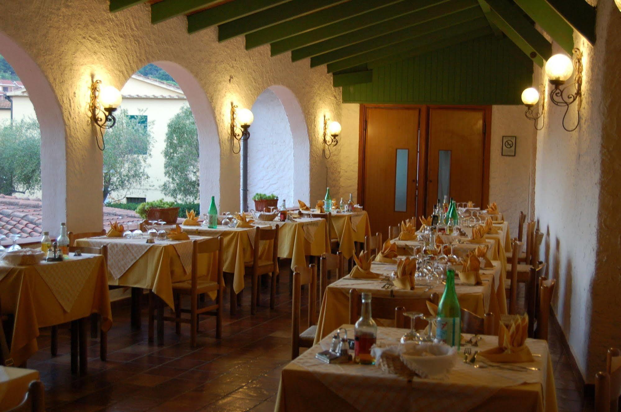Hotel Marelba Cavo Zewnętrze zdjęcie