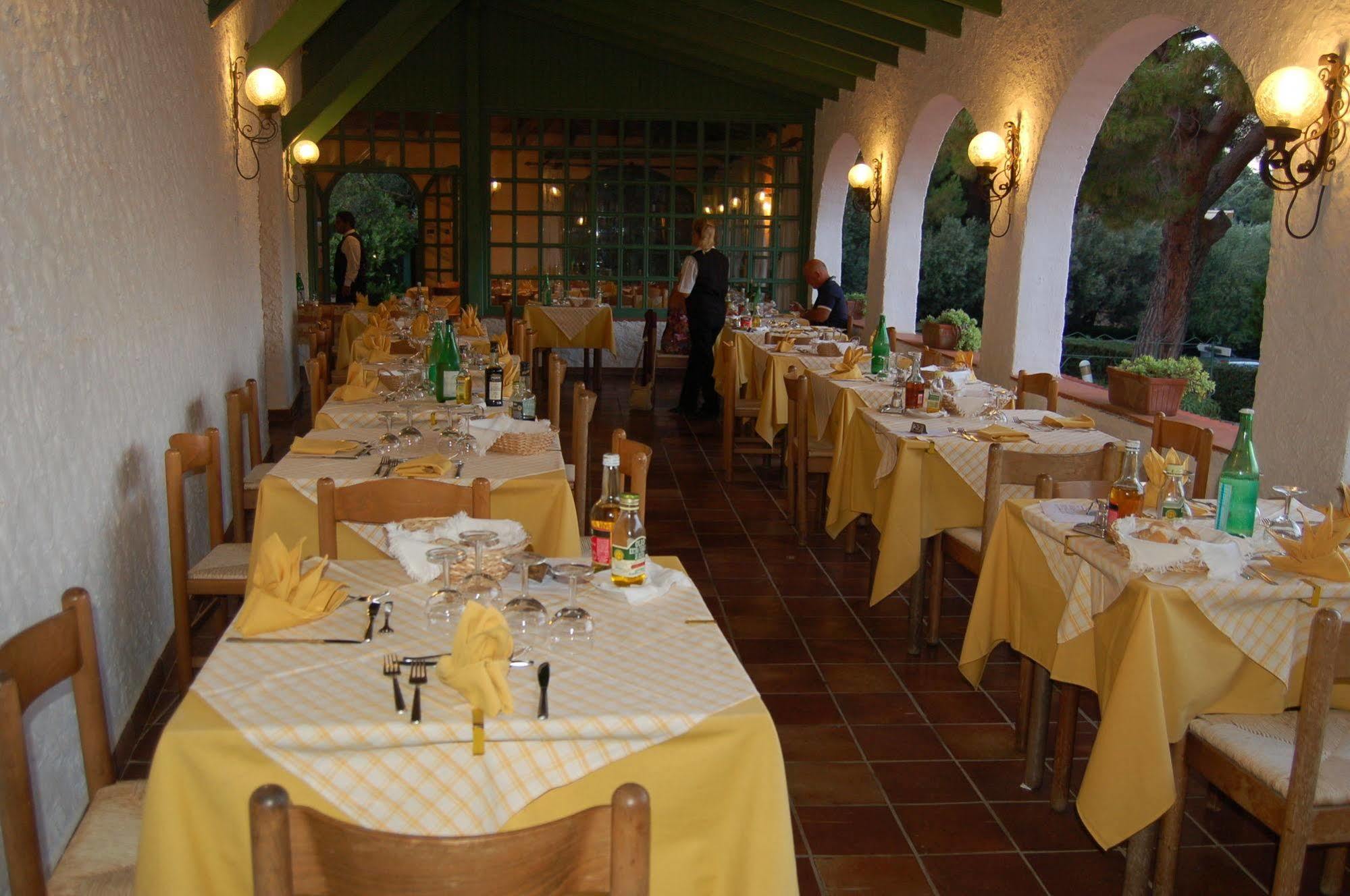 Hotel Marelba Cavo Zewnętrze zdjęcie