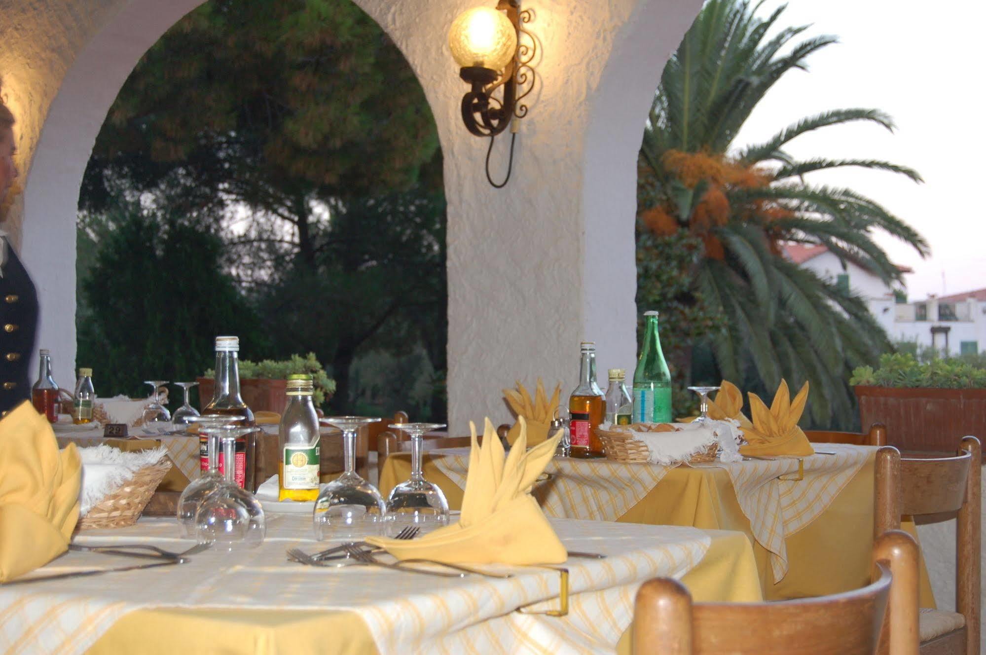 Hotel Marelba Cavo Zewnętrze zdjęcie